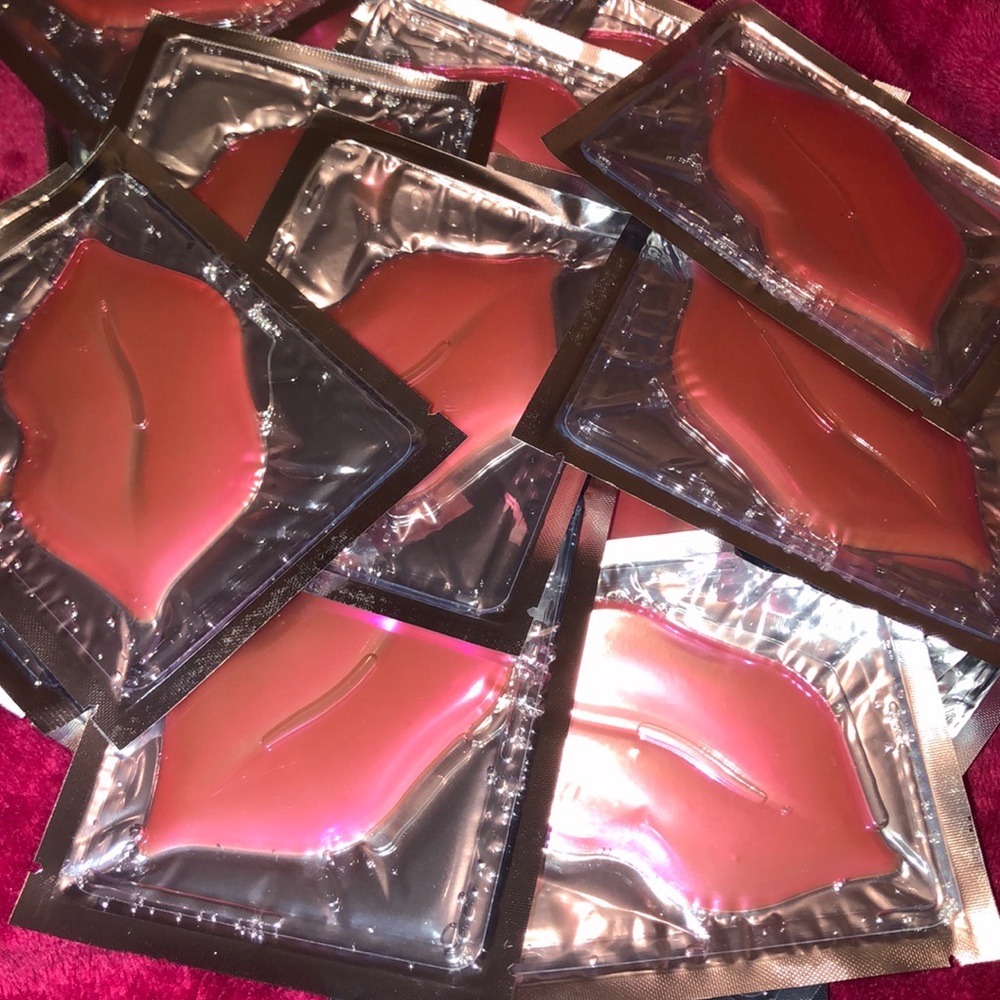 29 lip mask